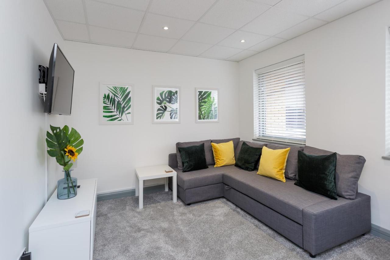 Sovereign Gate - 2 Double Bedroom In Centre Apartment Portsmouth