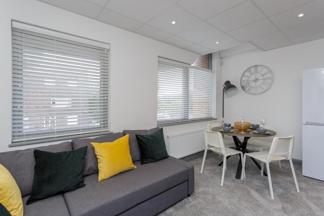 Sovereign Gate - 2 Double Bedroom In Centre Portsmouth