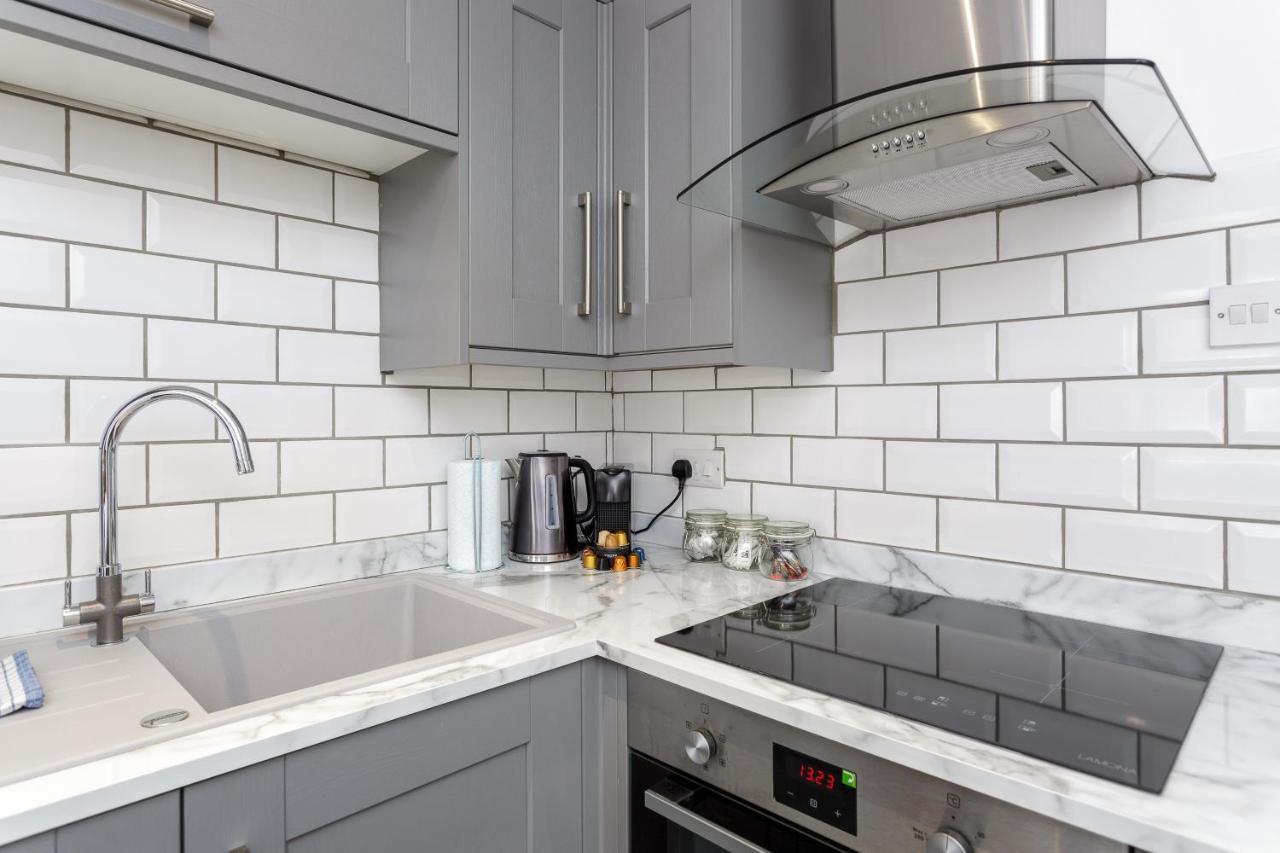 Sovereign Gate - 2 Double Bedroom In Centre Apartment Portsmouth